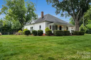 2103 N Thomas Ave, Newton, NC 28658 - Photo 3