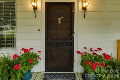 2103 N Thomas Avenue, Newton, NC 28658 - Photo 7