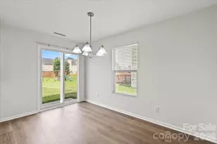 12932 Silvaire Farm Rd, Charlotte, NC 28278 - Photo 21