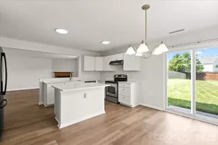 12932 Silvaire Farm Rd, Charlotte, NC 28278 - Photo 19