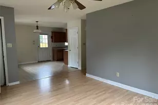 827 E 9th St, Newton, NC 28658 - Photo 5
