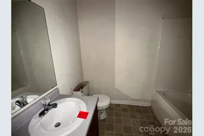827 E 9th Street, Newton, NC 28658 - Photo 9