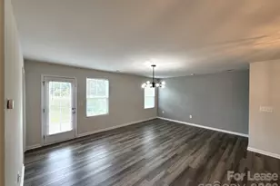 5112 Downhaul Dr, Charlotte, NC 28269 - Photo 7