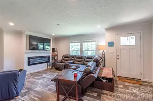 2541 Rocky Creek Rd, Chester, SC 29706 - Photo 5