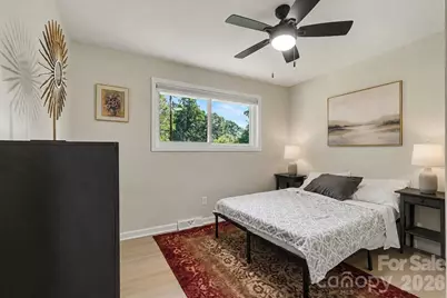 4023 Strangford Avenue, Charlotte, NC 28215 - Photo 13