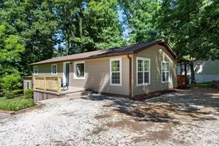 425 Lyndhurst Dr, Hendersonville, NC 28791 - Photo 21