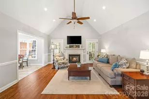 1135 Hunter Trail Ct, Rock Hill, SC 29730 - Photo 5