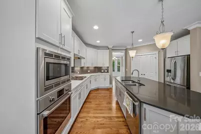 836 Elizabeth Lane, Matthews, NC 28105 - Photo 15