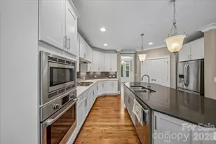 836 Elizabeth Ln, Matthews, NC 28105 - Photo 15