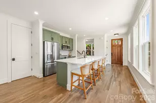 530 Campus St, Charlotte, NC 28216 - Photo 3