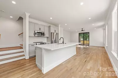 530 Campus Street, Charlotte, NC 28216 - Photo 5