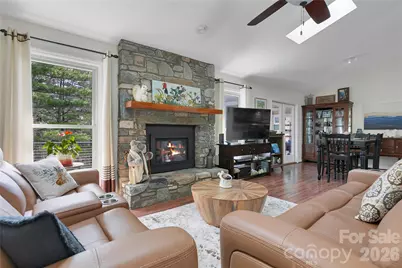 552 Kanasgowa Drive, Brevard, NC 28712 - Photo 5