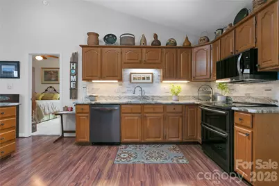 552 Kanasgowa Drive, Brevard, NC 28712 - Photo 19