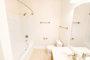 4376 Yoruk Forest Ln, Charlotte, NC 28211 - Photo 21