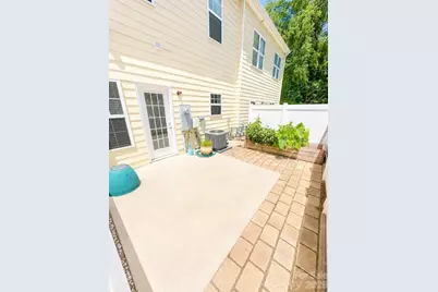 4376 Yoruk Forest Lane, Charlotte, NC 28211 - Photo 23
