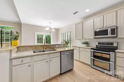 20307 Southshore Drive, Cornelius, NC 28031 - Photo 9