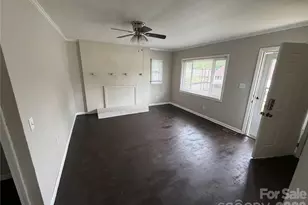 1320 Kenly St, Salisbury, NC 28144 - Photo 3