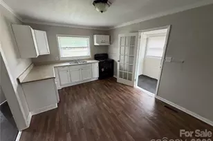 1320 Kenly St, Salisbury, NC 28144 - Photo 5
