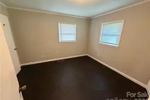 1320 Kenly St, Salisbury, NC 28144 - Photo 7