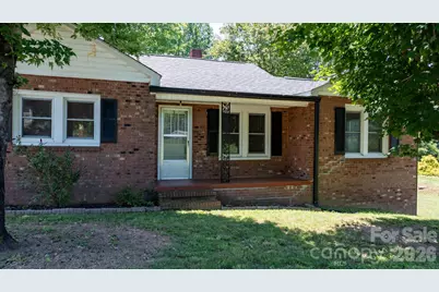 111 Cross Memorial Avenue, Morganton, NC 28655 - Photo 15