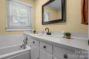 111 Cross Memorial Ave, Morganton, NC 28655 - Photo 13
