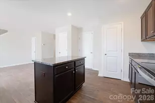 7112 Finnigan Rd, Charlotte, NC 28215 - Photo 17