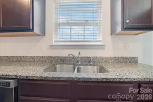 7112 Finnigan Rd, Charlotte, NC 28215 - Photo 15