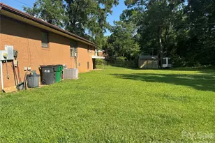 8432 Idlewild Rd, Charlotte, NC 28227 - Photo 9