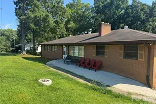 8432 Idlewild Rd, Charlotte, NC 28227 - Photo 1