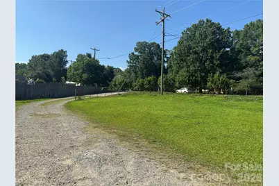 8432 Idlewild Road, Charlotte, NC 28227 - Photo 5