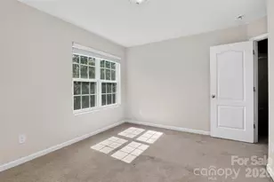 7803 Paper Birch Dr, Charlotte, NC 28215 - Photo 15