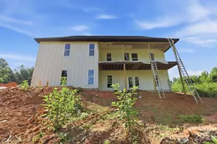 5762 Jeremiah Ct, Hickory, NC 28601 - Photo 7
