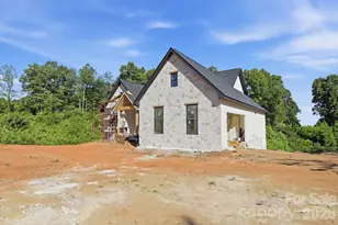 5762 Jeremiah Ct, Hickory, NC 28601 - Photo 5