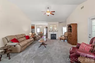 9205 Duckhorn Dr, Charlotte, NC 28277 - Photo 5