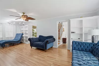 6419 Pencade Lane, Charlotte, NC 28215 - Photo 7