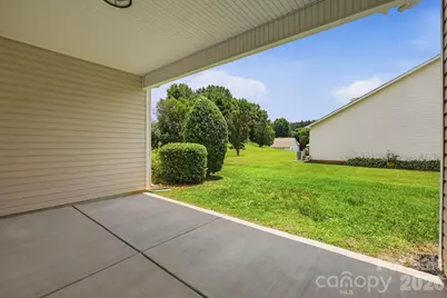 4427 Glenlea Commons Drive, Charlotte, NC 28216 - Photo 41