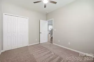 4427 Glenlea Commons Dr, Charlotte, NC 28216 - Photo 35