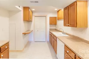 506 Brook Knoll Cir, Weaverville, NC 28787 - Photo 41