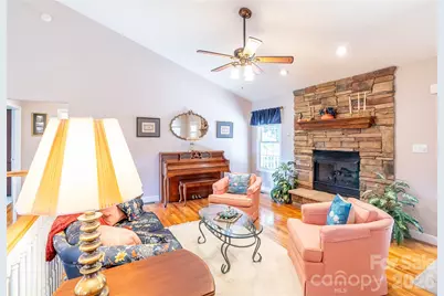 506 Brook Knoll Circle, Weaverville, NC 28787 - Photo 5