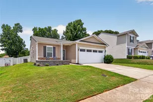 1049 Sweetgum St, Gastonia, NC 28054 - Photo 3