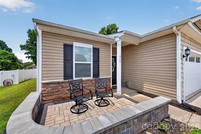 1049 Sweetgum Street, Gastonia, NC 28054 - Photo 5
