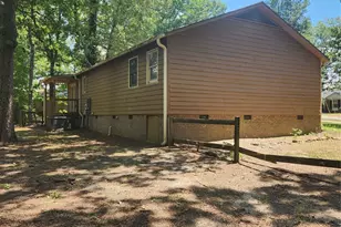 106 Maye St, Wingate, NC 28174 - Photo 9