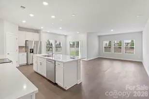 2425 Maxton Dr, Salisbury, NC 28144 - Photo 3