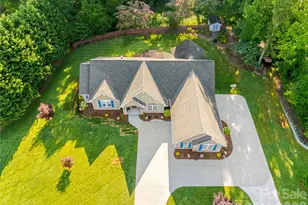 115 Country Club Dr, Morganton, NC 28655 - Photo 5