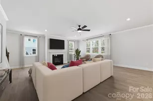 407 Alameda Wy, Matthews, NC 28104 - Photo 15