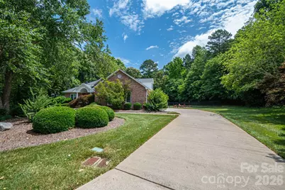 1080 Mackey Court, Gastonia, NC 28056 - Photo 3