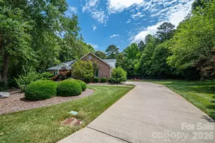 1080 Mackey Ct, Gastonia, NC 28056 - Photo 3