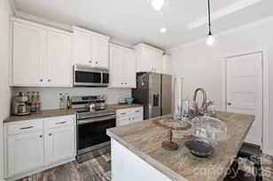 118 Sanford Ct, Troy, NC 27371 - Photo 9