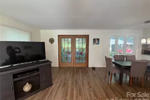 3755 21st St NE, Hickory, NC 28601 - Photo 11
