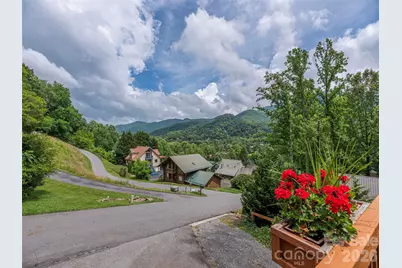 193 Valley Creek Drive, Maggie Valley, NC 28751 - Photo 3